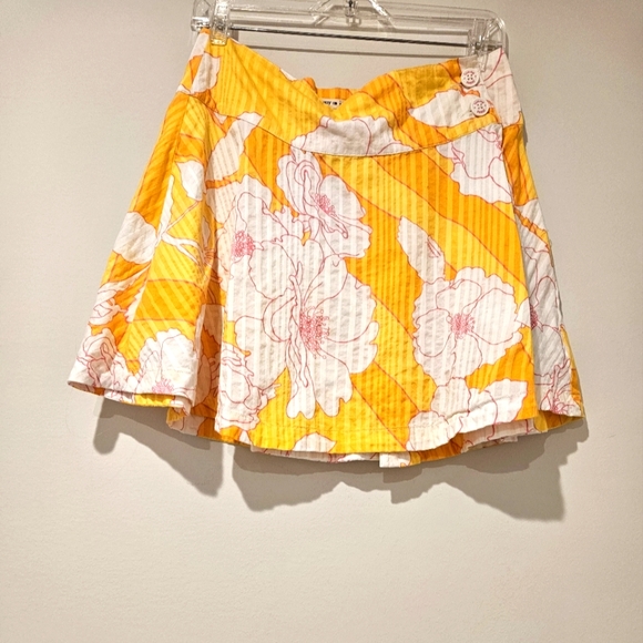 Tommy Hilfiger Dresses & Skirts - Tommy Jeans Skater Mini Skirt, Size 5, Multicolor